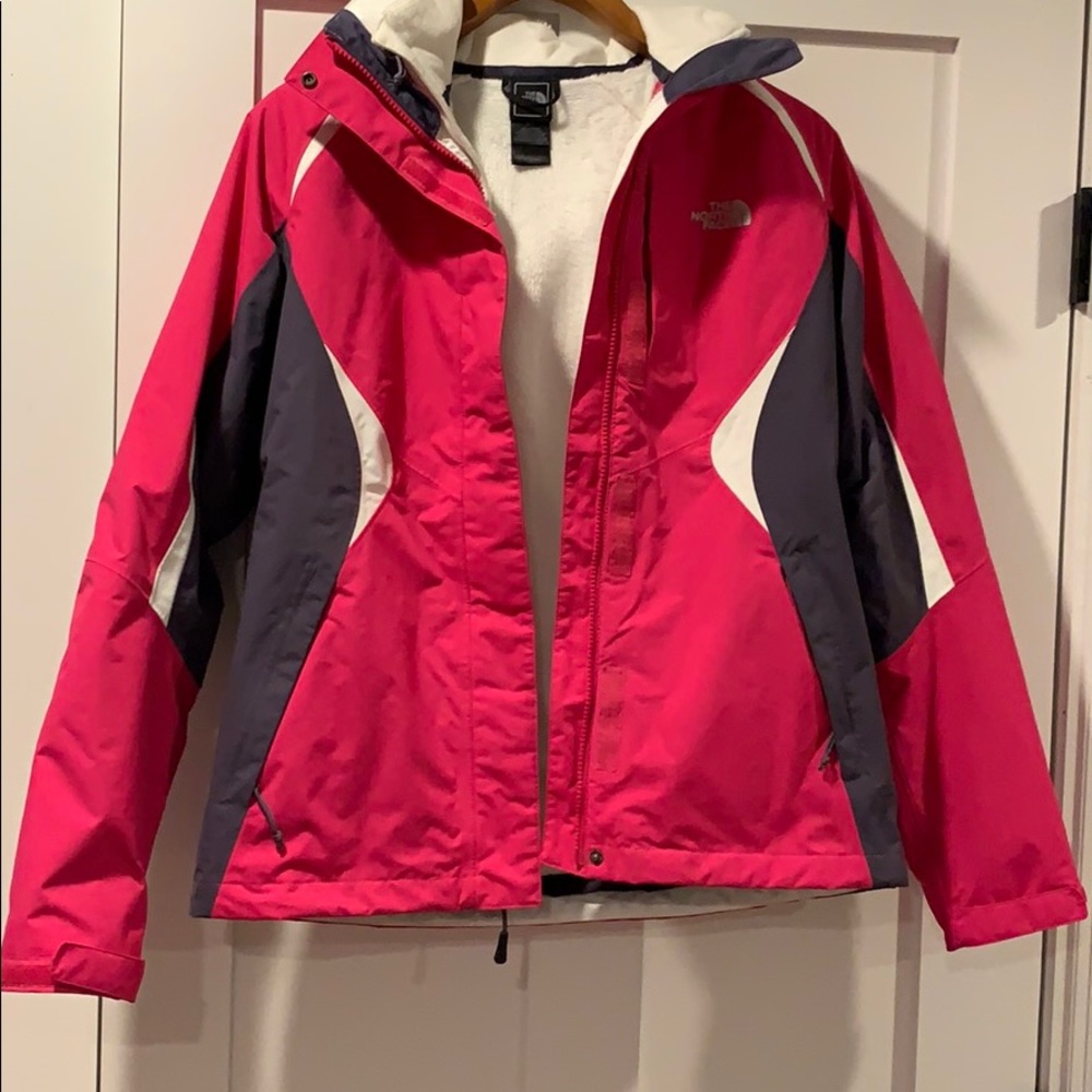 LIKE NEW North Face Women’s 3 in 1 Jacket System